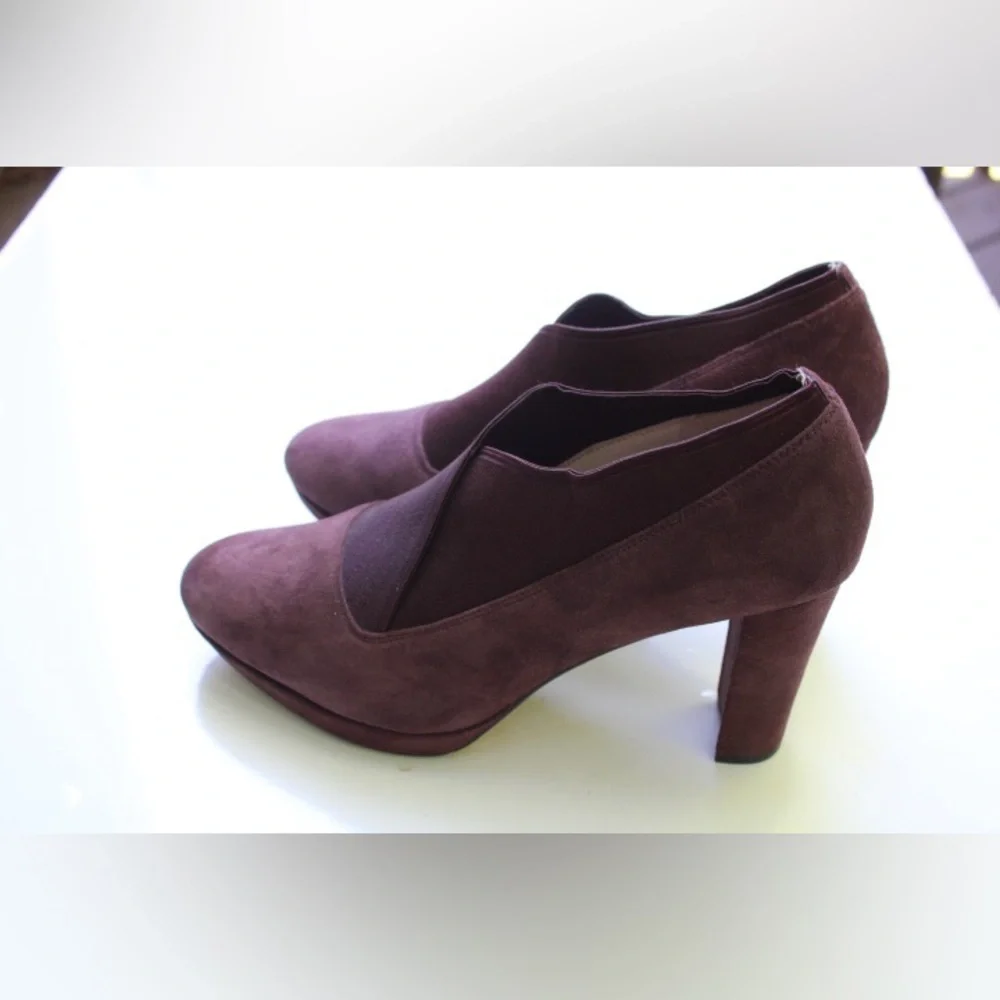 Clarks Kendra booties
